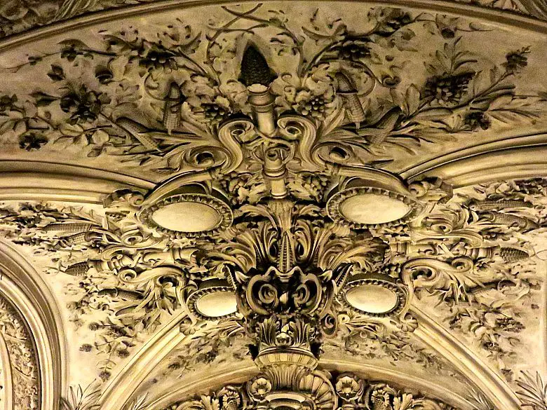 Plafond de l'escalier Opéra Garnier