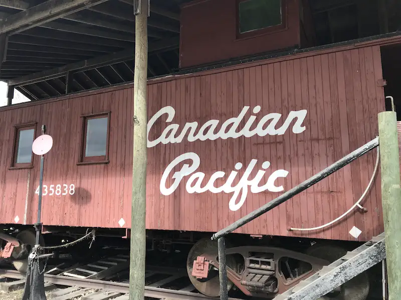 Canadian Pacific cart Fort la Reine Portage